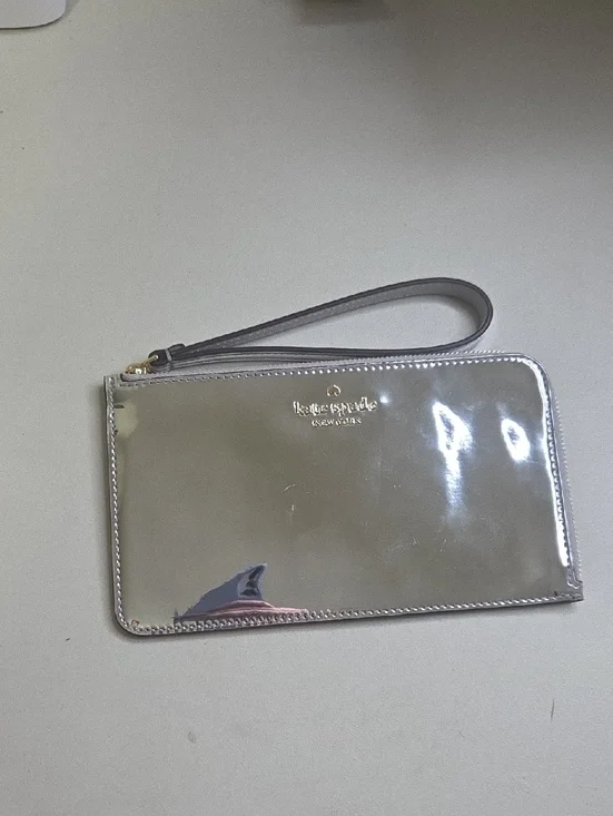 kate spade Silver Metallic Wristlet Clutch - Picture 1 of 6